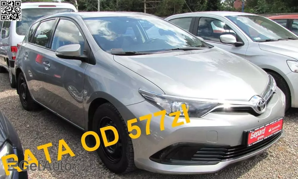 TOYOTA Auris 