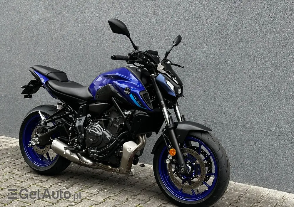 YAMAHA MT 
