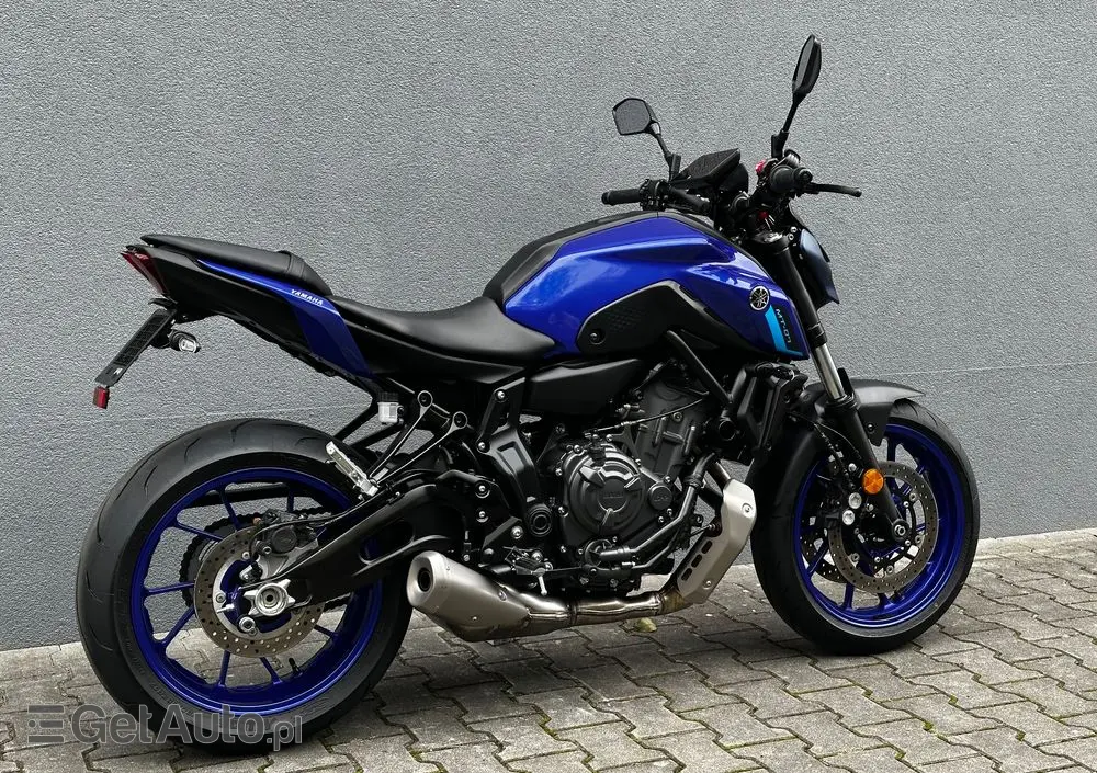 YAMAHA MT 