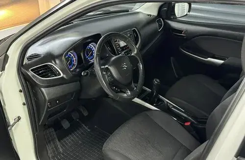 SUZUKI Baleno 