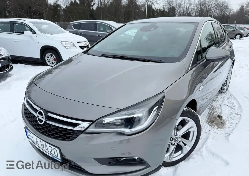 OPEL Astra 1.4 Turbo Innovation