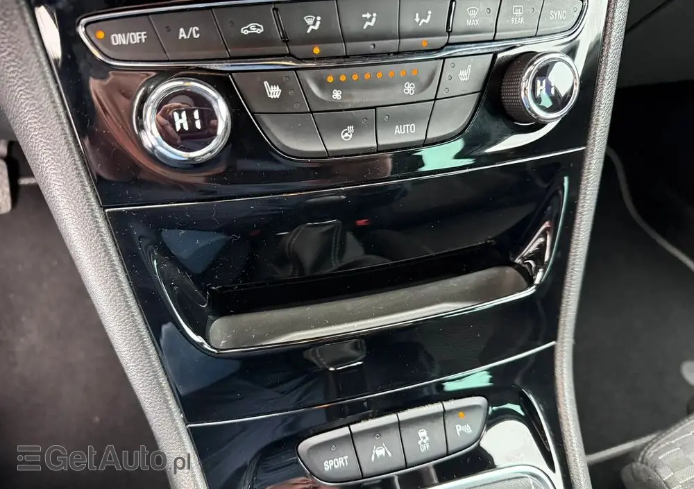 OPEL Astra 1.4 Turbo Innovation