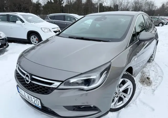 OPEL Astra 1.4 Turbo Innovation