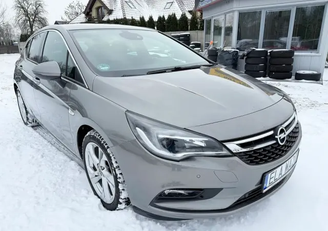 OPEL Astra 1.4 Turbo Innovation