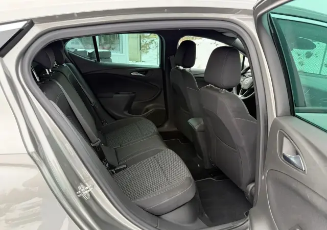 OPEL Astra 1.4 Turbo Innovation