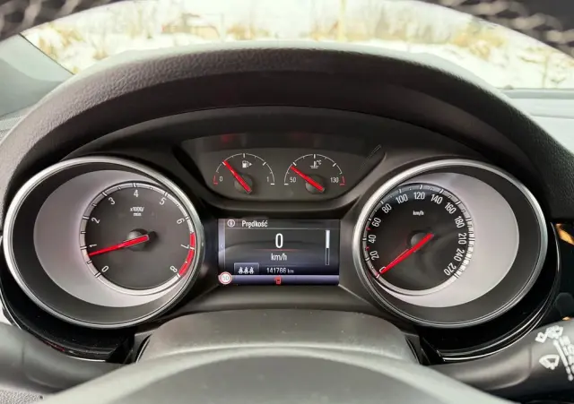 OPEL Astra 1.4 Turbo Innovation