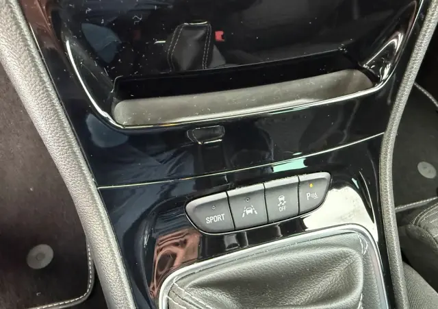 OPEL Astra 1.4 Turbo Innovation