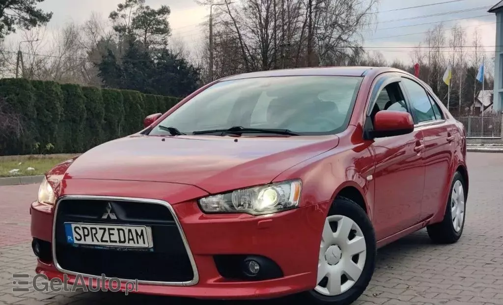 MITSUBISHI Lancer 