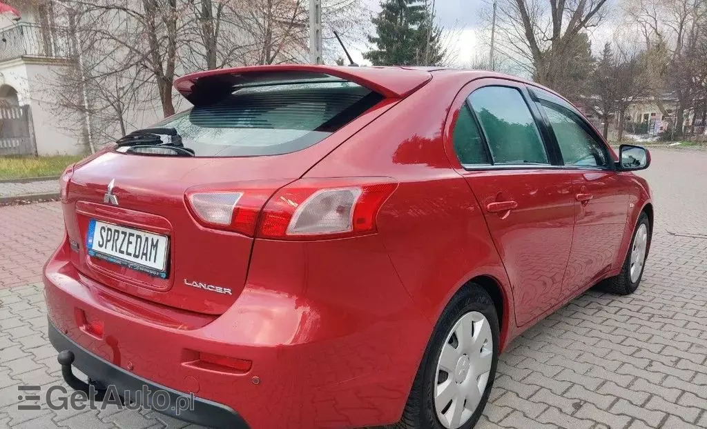MITSUBISHI Lancer 