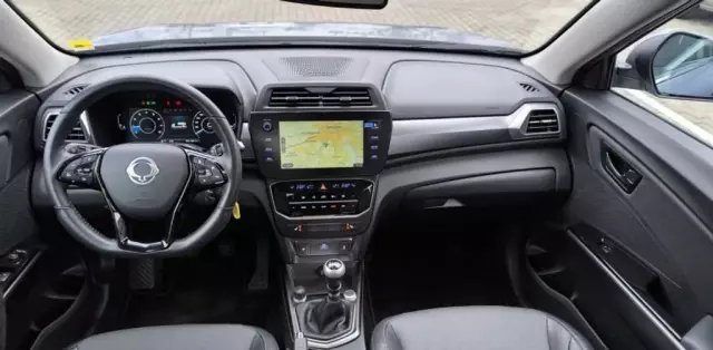 SSANYONG TIVOLI Ssanyong 