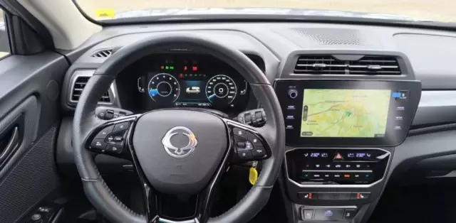 SSANYONG TIVOLI Ssanyong 