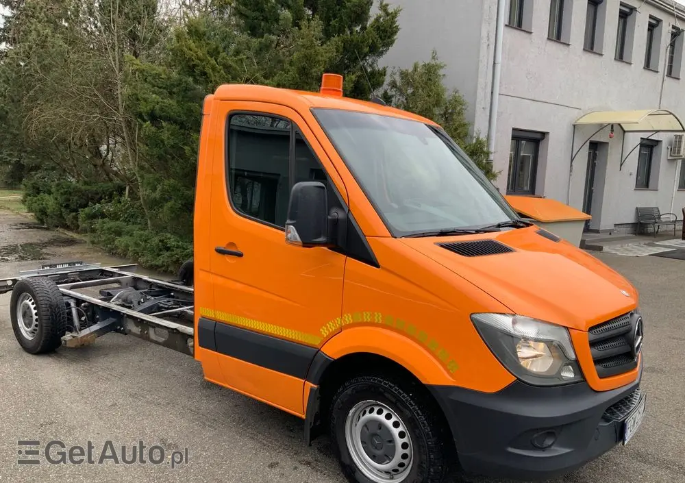 MERCEDES-BENZ SPRINTER 319 