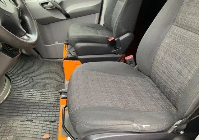 MERCEDES-BENZ SPRINTER 319 