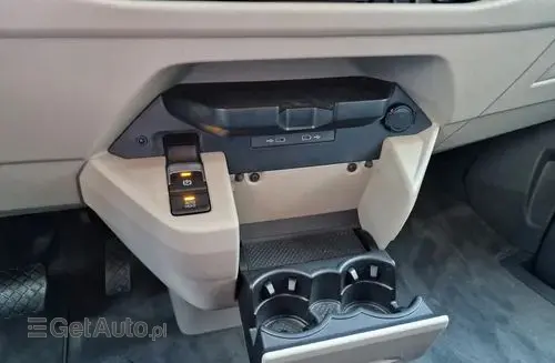 VOLKSWAGEN Caddy California 