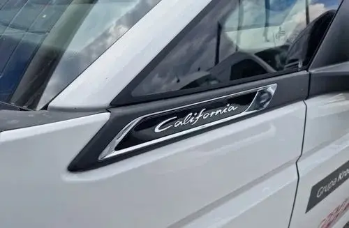 VOLKSWAGEN Caddy California 