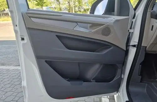 VOLKSWAGEN Caddy California 