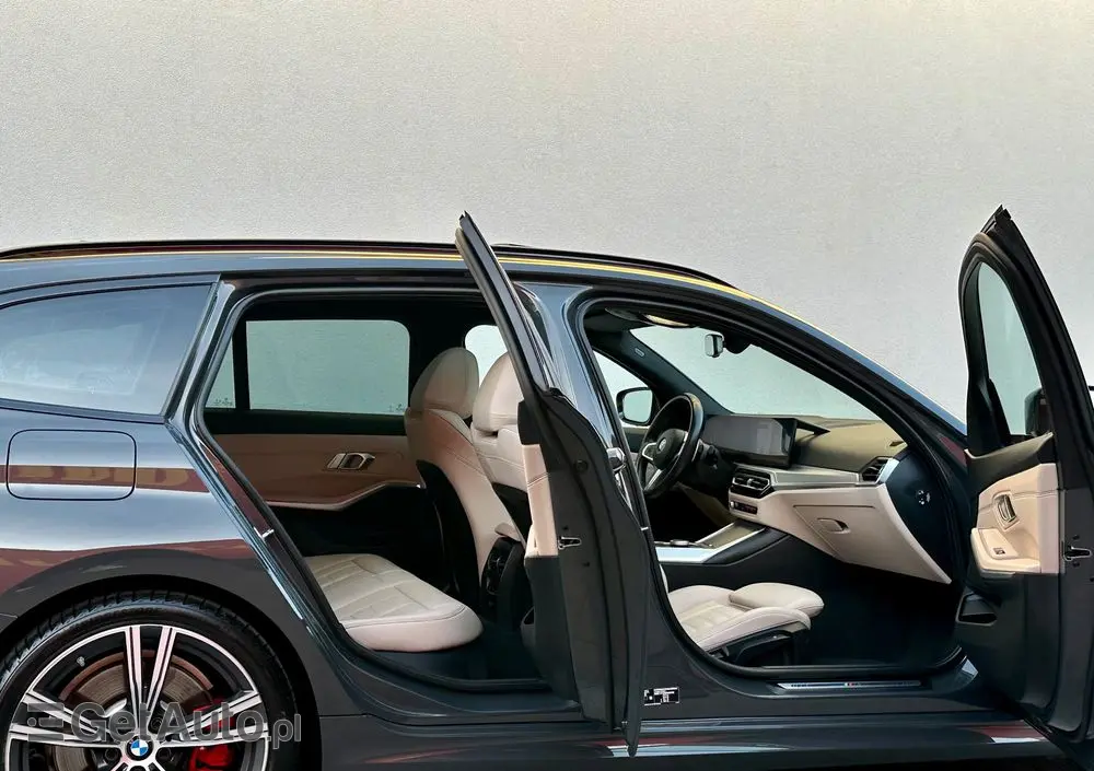 BMW Seria 3 318i M Sport