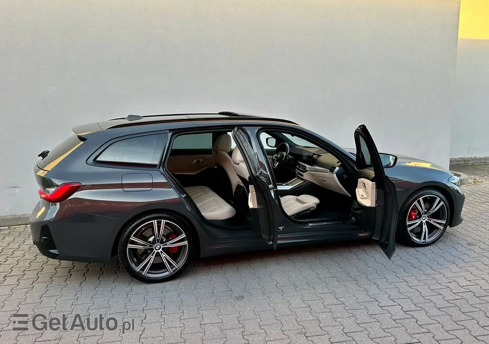 BMW Seria 3 318i M Sport