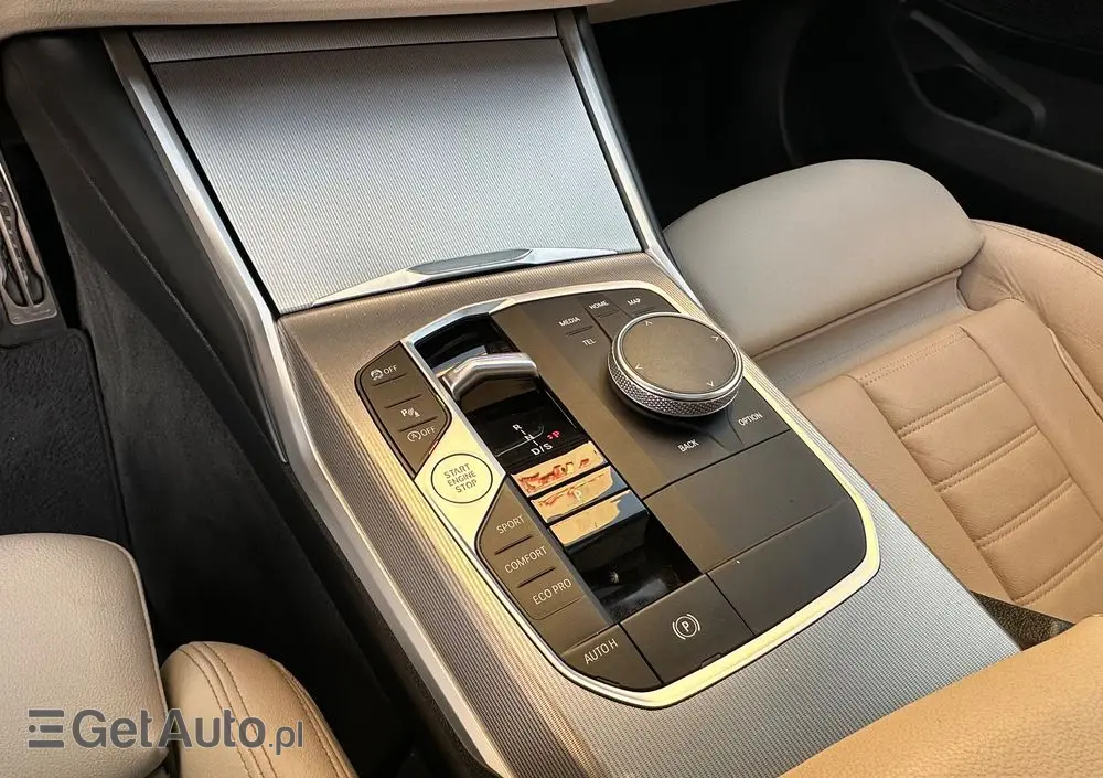 BMW Seria 3 318i M Sport