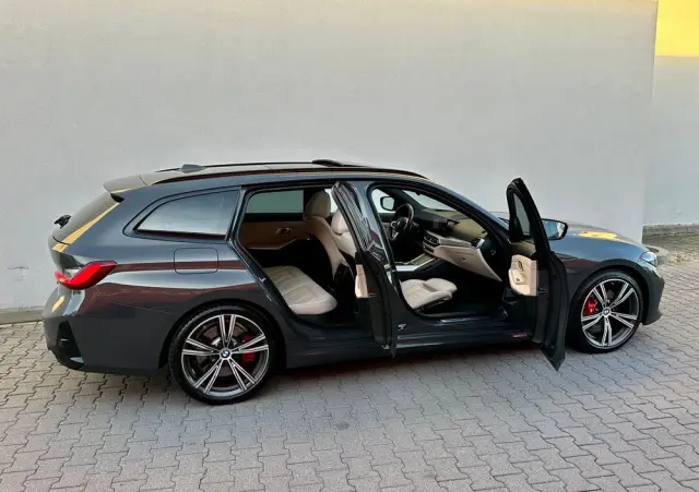 BMW Seria 3 318i M Sport