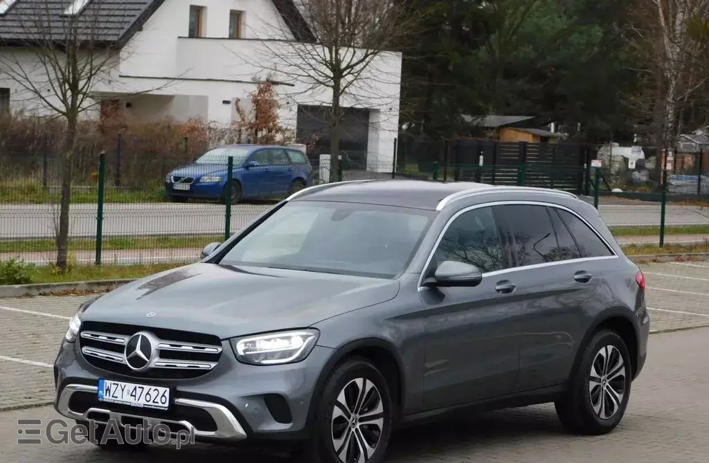 MERCEDES-BENZ GLC 