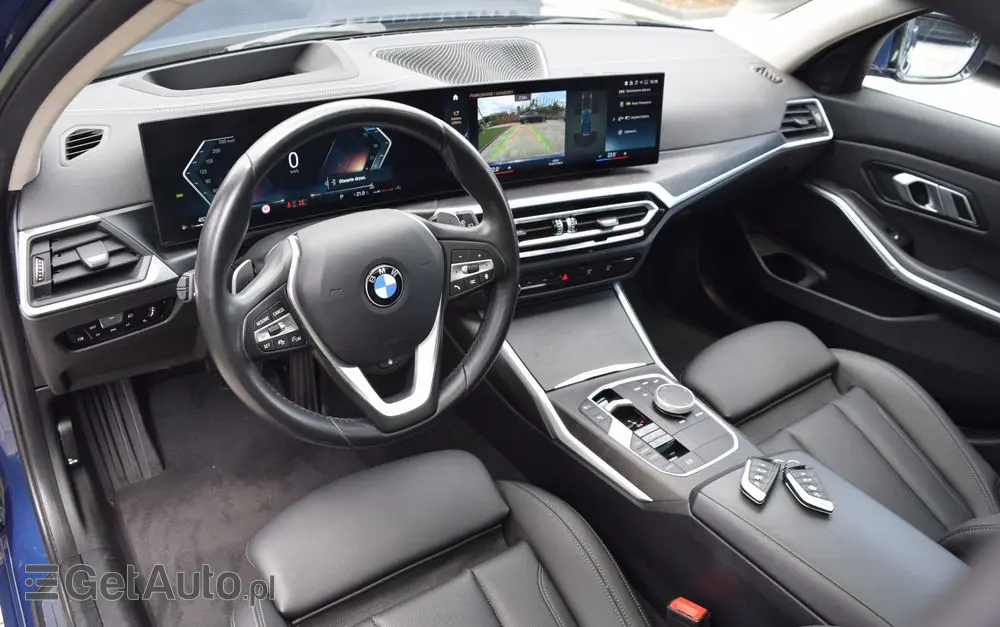 BMW Seria 3 320d xDrive Luxury Line sport