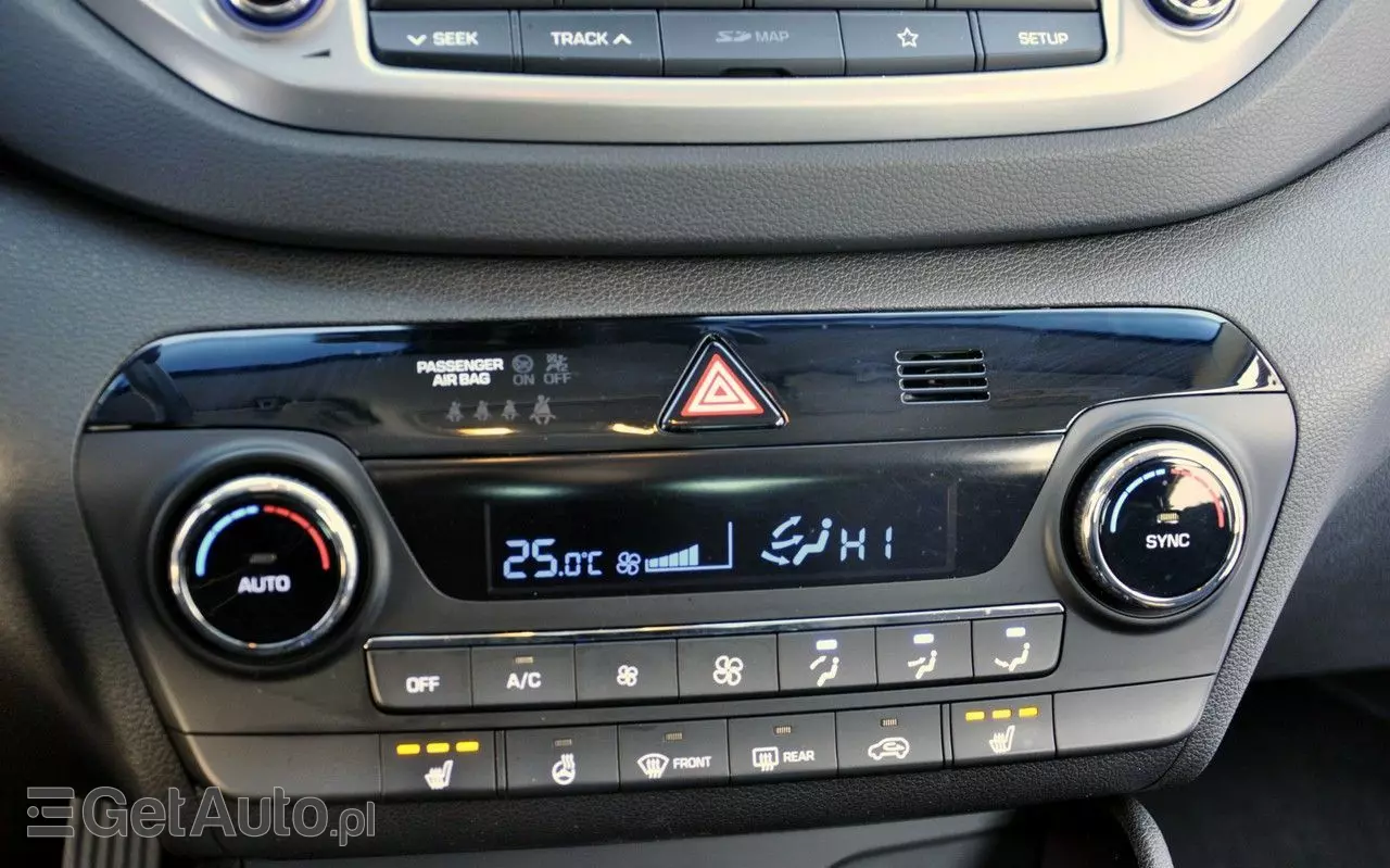 HYUNDAI Tucson Blue 1.7 CRDi 2WD DCT Premium