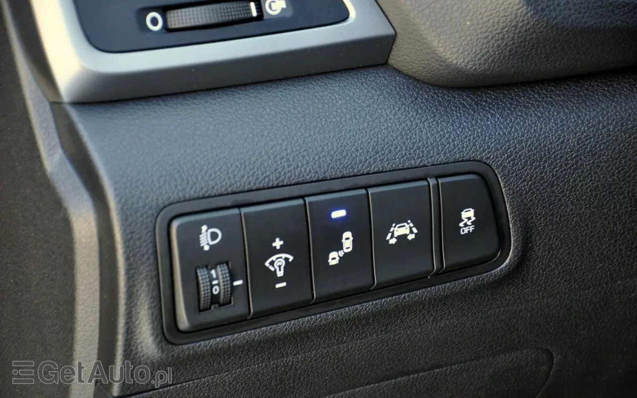 HYUNDAI Tucson Blue 1.7 CRDi 2WD DCT Premium