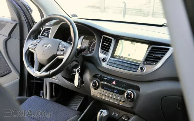 HYUNDAI Tucson Blue 1.7 CRDi 2WD DCT Premium