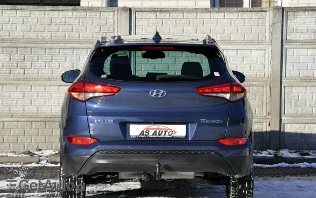 HYUNDAI Tucson Blue 1.7 CRDi 2WD DCT Premium