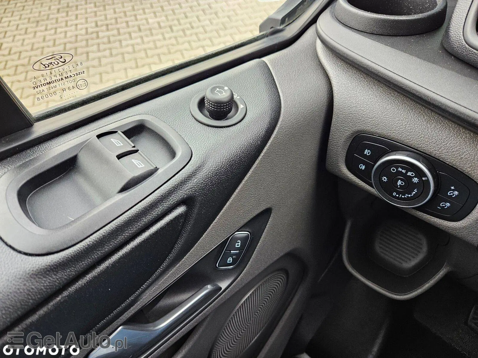 FORD Transit Custom L2 Trail