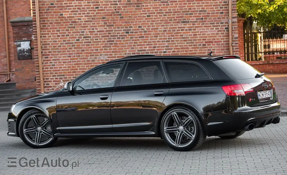 AUDI RS6 Ver-5-0-tfsi-quattro-tiptr