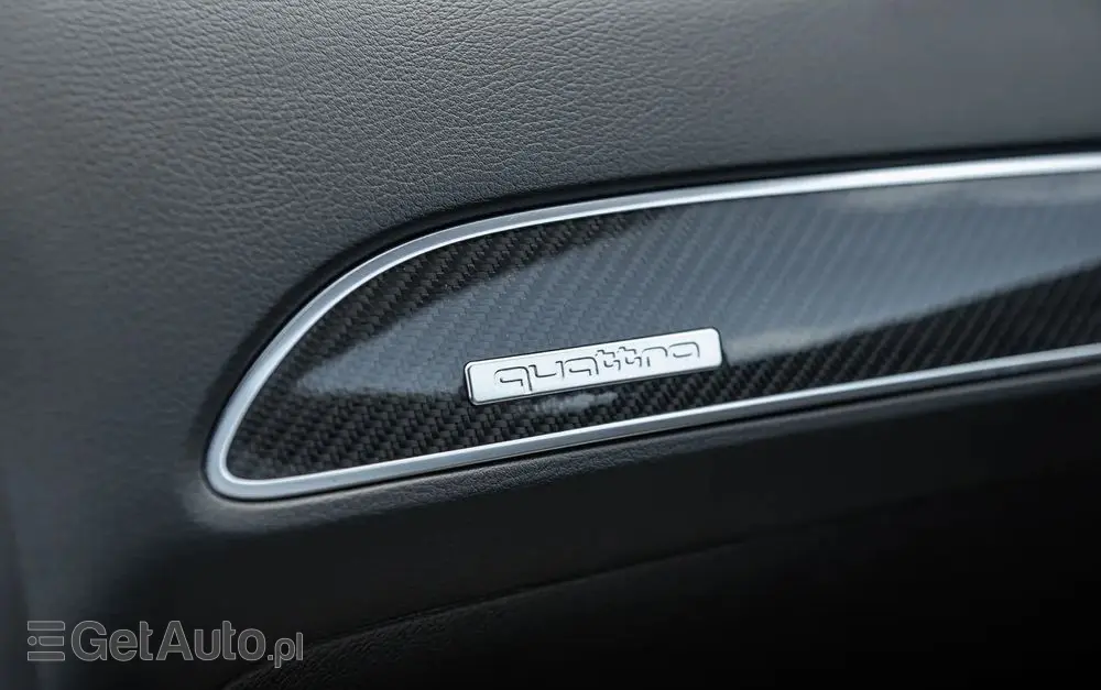 AUDI RS6 Ver-5-0-tfsi-quattro-tiptr