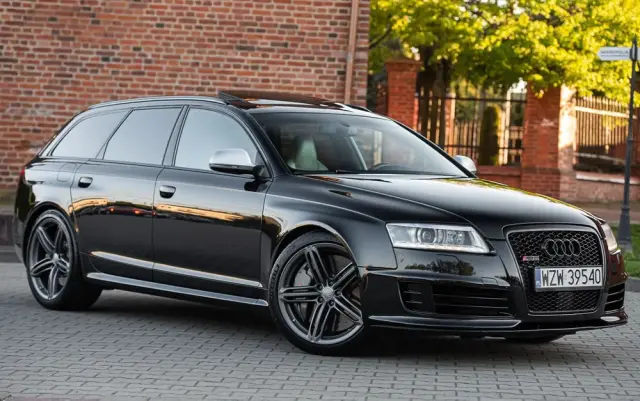 AUDI RS6 Ver-5-0-tfsi-quattro-tiptr