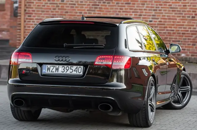 AUDI RS6 Ver-5-0-tfsi-quattro-tiptr