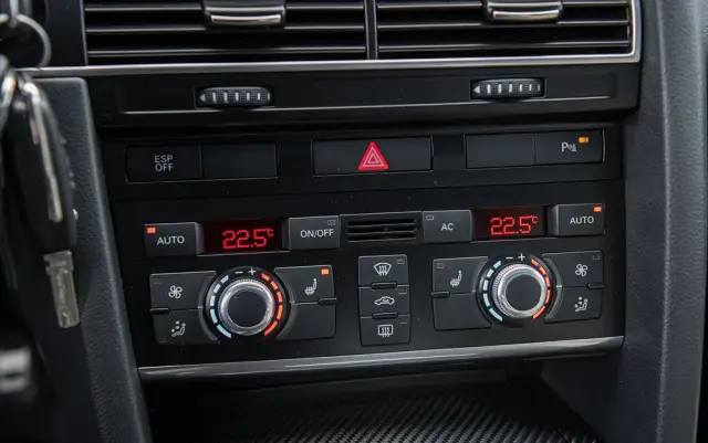 AUDI RS6 Ver-5-0-tfsi-quattro-tiptr