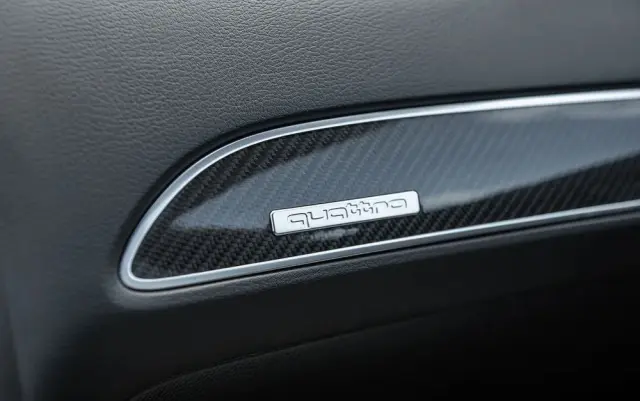 AUDI RS6 Ver-5-0-tfsi-quattro-tiptr