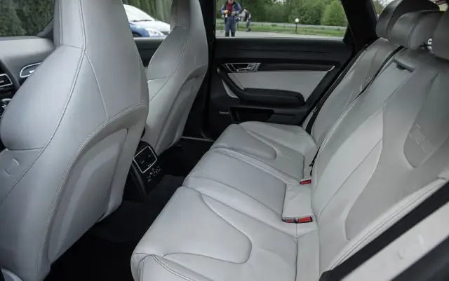 AUDI RS6 Ver-5-0-tfsi-quattro-tiptr