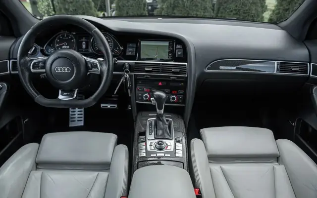 AUDI RS6 Ver-5-0-tfsi-quattro-tiptr