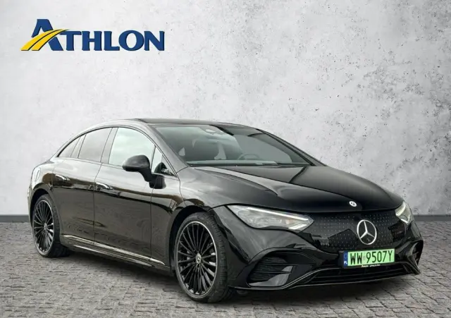 MERCEDES-BENZ EQE 