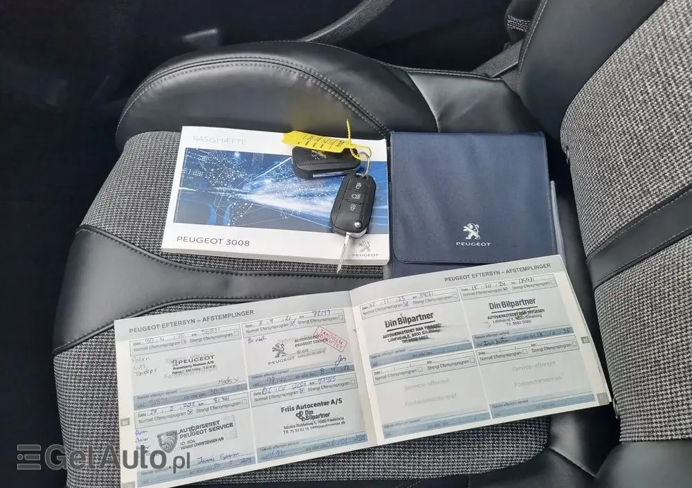 PEUGEOT 3008 1.2 PureTech Allure S&S