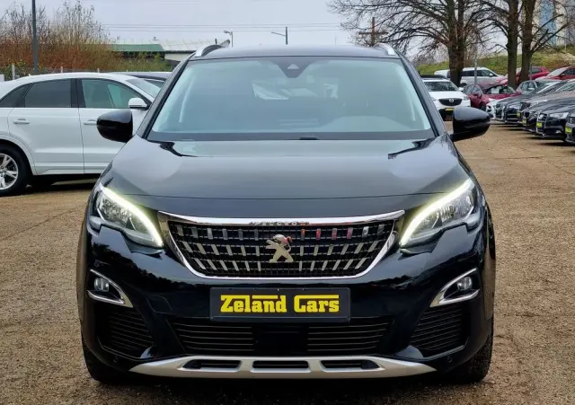 PEUGEOT 3008 1.2 PureTech Allure S&S