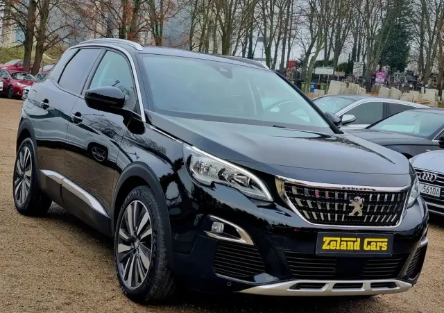 PEUGEOT 3008 1.2 PureTech Allure S&S