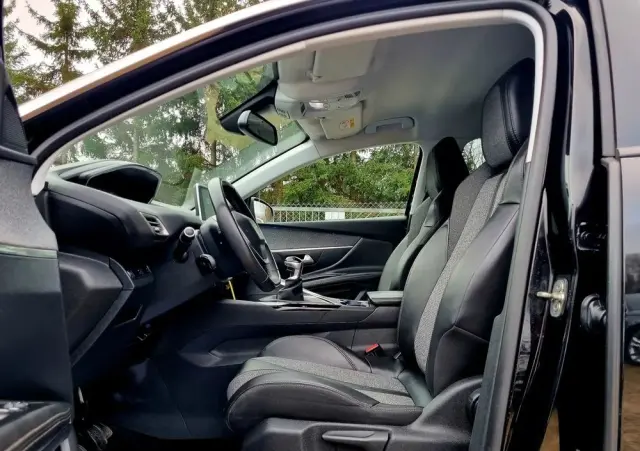 PEUGEOT 3008 1.2 PureTech Allure S&S