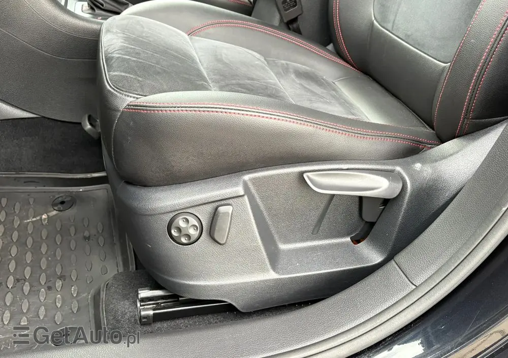 SEAT Alhambra 2.0 TDI FR-Line DSG