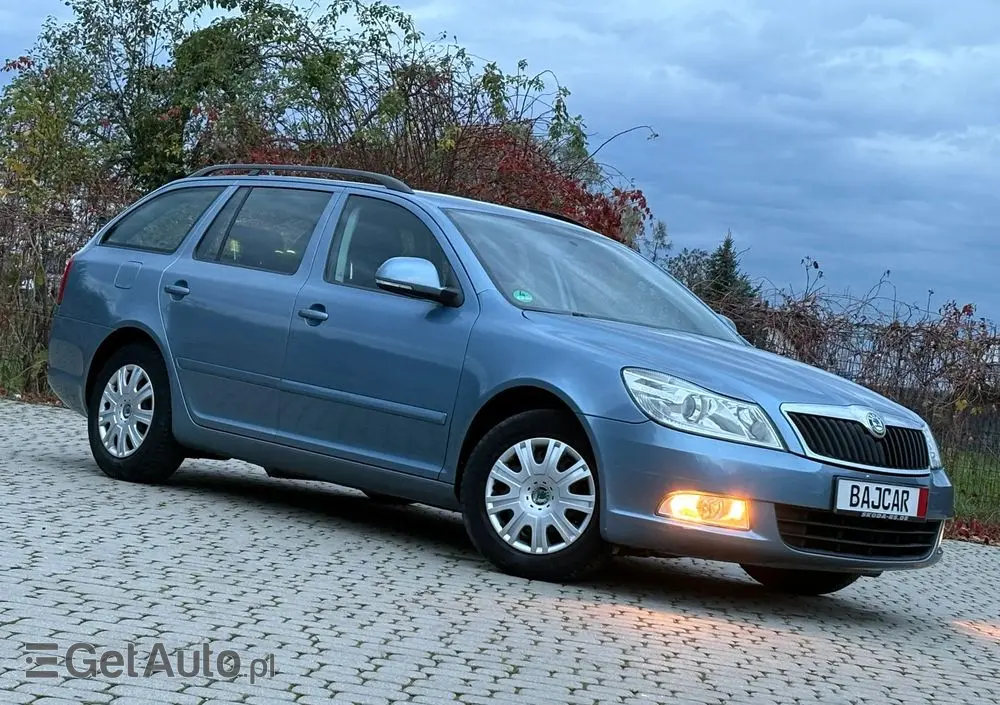 SKODA Octavia Combi 1.4 TSI Ambiente Green tec