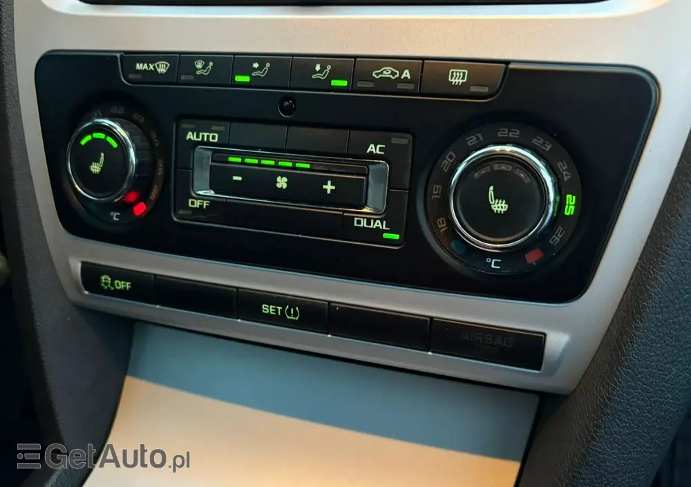 SKODA Octavia Combi 1.4 TSI Ambiente Green tec