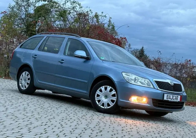 SKODA Octavia Combi 1.4 TSI Ambiente Green tec