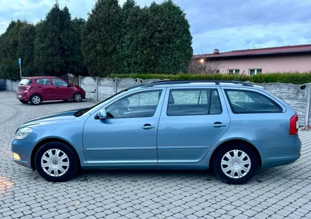 SKODA Octavia Combi 1.4 TSI Ambiente Green tec