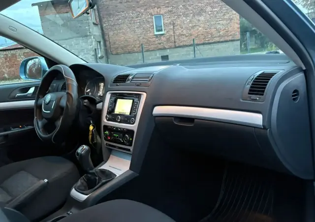 SKODA Octavia Combi 1.4 TSI Ambiente Green tec